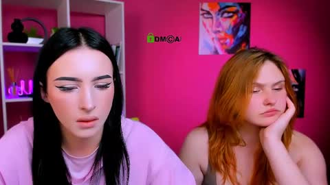 polly_cute1 online show from 04-15-26, 06:37