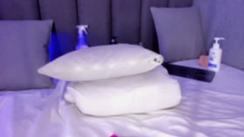 Snapshot of pollybabe_ chatting on 02-04-25, 04:29 POLLY online show from 02-04-25, 04:29