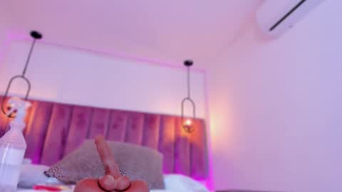 POLLY online show from 03-26-26, 10:21