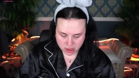 Polly online show from 04-06-26, 06:53