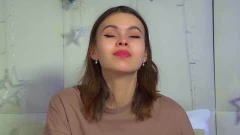 Polly online show from 12-14-25, 06:23