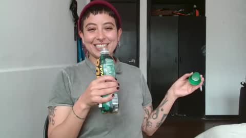 Snapshot of poly_mer chatting on 12-11-24, 08:07 Poly online show from 12-11-24, 08:07