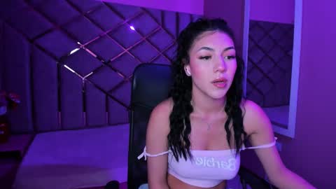 poly sasha  online show from 01-11-26, 03:55