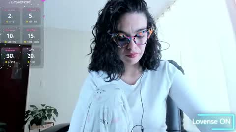Snapshot of polybarnett chatting on 06-16-26, 05:26 paulina barnett online show from 06-16-26, 05:26