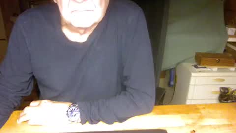 pomme1949 online show from 12-23-24, 08:44