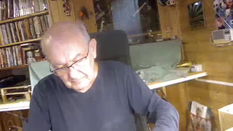 pomme1949 online show from 01-13-25, 10:47