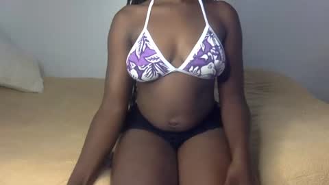 Snapshot of pookietalie23 chatting on 07-06-26, 02:19 pookie online show from 07-06-26, 02:19
