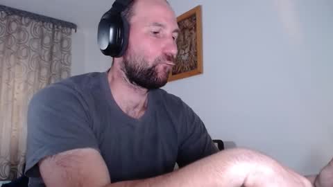 Snapshot of popadosik_mod chatting on 03-03-26, 10:43 Popadosik mod online show from 03-03-26, 10:43