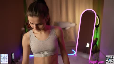 Louise  see you on December 1  at 2200 UTC3 online show from 02-11-26, 07:35