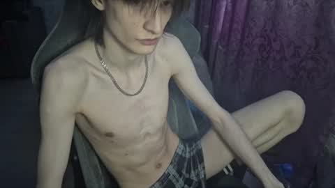 Snapshot of popoul_couple chatting on 06-30-26, 03:29 popoul_couple online show from 06-30-26, 03:29