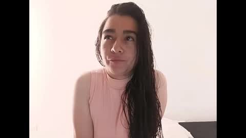 porcelainlux online show from 02-21-26, 09:16