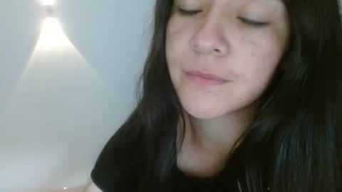 porcelainlux online show from 05-26-26, 04:41