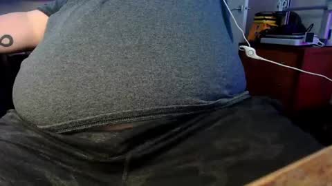 Snapshot of porkypork chatting on 06-18-26, 05:39 porkdaddy online show from 06-18-26, 05:39