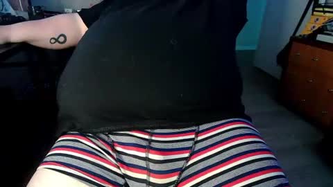 Snapshot of porkypork chatting on 06-24-26, 06:51 porkdaddy online show from 06-24-26, 06:51