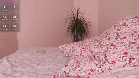 Snapshot of pornolily chatting on 03-12-26, 04:29 Lily online show from 03-12-26, 04:29