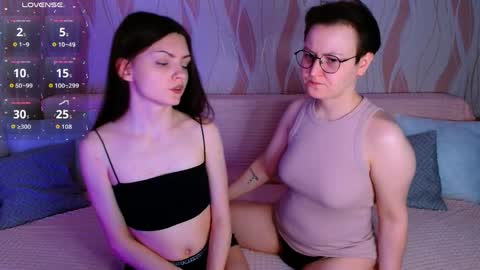 Ana and Tati online show from 03-30-26, 02:18