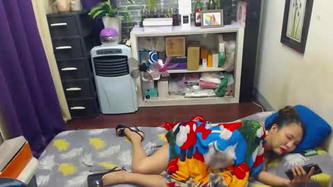 Snapshot of pornstardiva chatting on 09-17-25, 06:37 DivaGray online show from 09-17-25, 06:37