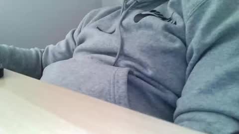 porw23 online show from 02-05-25, 07:39