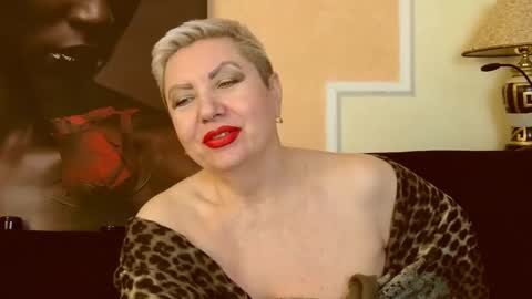 Snapshot of posh_lady chatting on 02-21-25, 02:28 LADY POSH online show from 02-21-25, 02:28