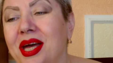 Snapshot of posh_lady chatting on 11-14-25, 10:07 LADY POSH online show from 11-14-25, 10:07