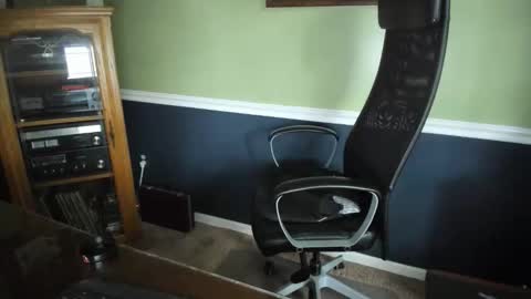Snapshot of poundinmycock4u chatting on 05-22-26, 07:19 PoundinMyCock4U online show from 05-22-26, 07:19