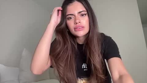 Selena online show from 04-07-26, 09:59