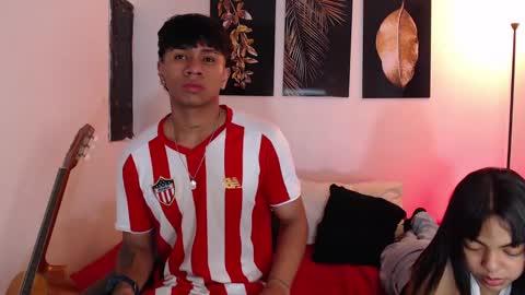 ALEX Y ALEXA online show from 12-18-24, 02:10