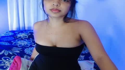 ALEX Y ALEXA online show from 01-19-26, 05:00