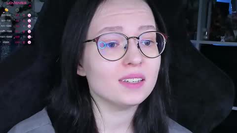 Robyn online show from 11-08-25, 09:24