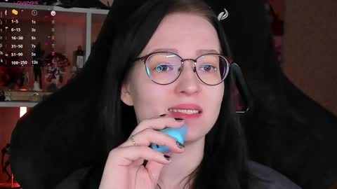 Robyn online show from 03-31-26, 12:05