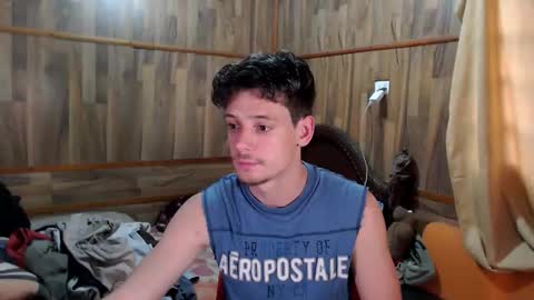 Snapshot of powertwinky chatting on 03-22-26, 10:57 chris independent online show from 03-22-26, 10:57