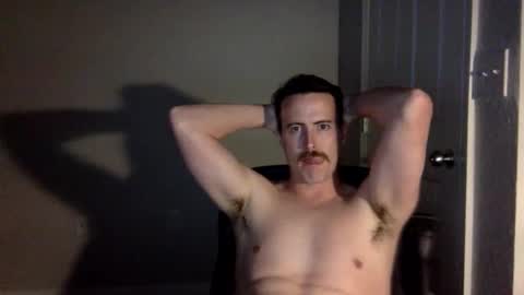 Snapshot of pphoto_95 chatting on 02-13-25, 04:22 Redd online show from 02-13-25, 04:22