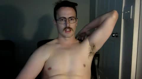 Snapshot of pphoto_95 chatting on 02-16-25, 12:21 Redd online show from 02-16-25, 12:21