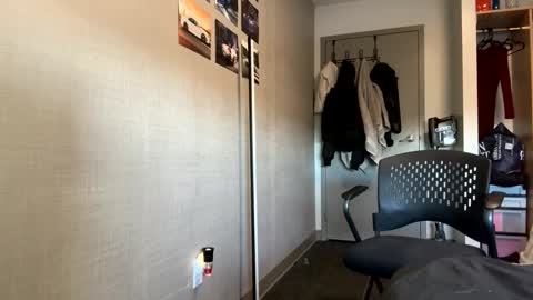 Snapshot of pprincesskyliee chatting on 01-14-25, 08:15 Kylie online show from 01-14-25, 08:15