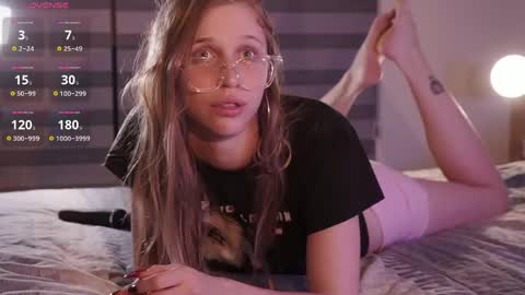 prarecase online show from 03-19-26, 06:23