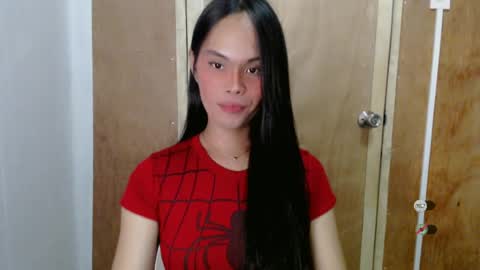 Snapshot of precious_burikatx chatting on 06-15-26, 11:56 Cassie online show from 06-15-26, 11:56