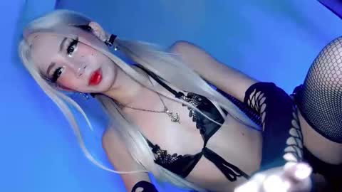 GODDESS PRECIOUS online show from 10-22-25, 09:31