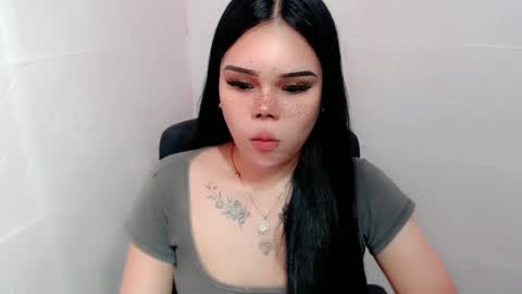 Snapshot of preciousangel69xxx chatting on 12-12-24, 03:10 MAXXINE online show from 12-12-24, 03:10