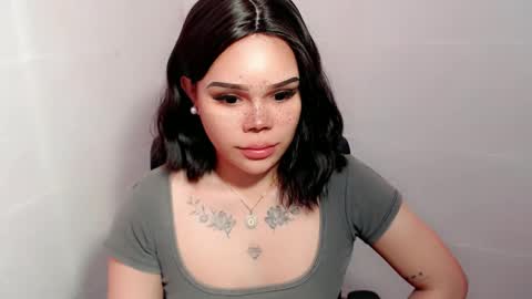 Snapshot of preciousangel69xxx chatting on 01-07-25, 10:11 MAXXINE online show from 01-07-25, 10:11