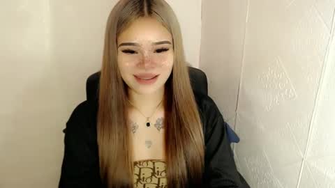 Snapshot of preciousangel69xxx chatting on 02-22-25, 09:56 MAXXINE online show from 02-22-25, 09:56