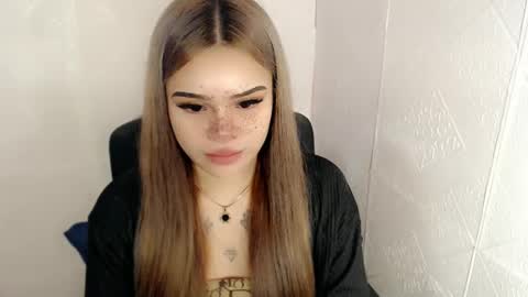 Snapshot of preciousangel69xxx chatting on 02-24-25, 08:49 MAXXINE online show from 02-24-25, 08:49