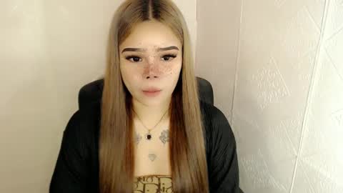 Snapshot of preciousangel69xxx chatting on 03-01-25, 09:15 MAXXINE online show from 03-01-25, 09:15