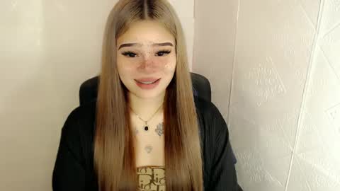 Snapshot of preciousangel69xxx chatting on 03-02-25, 12:20 MAXXINE online show from 03-02-25, 12:20