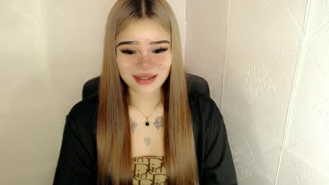 Snapshot of preciousangel69xxx chatting on 03-05-25, 09:59 MAXXINE online show from 03-05-25, 09:59