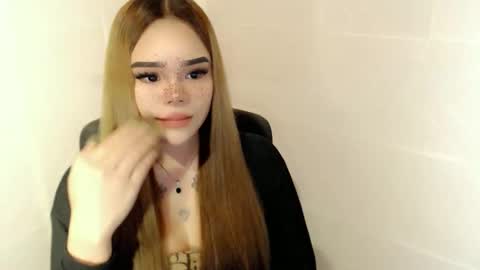 Snapshot of preciousangel69xxx chatting on 03-02-26, 05:30 MAXXINE online show from 03-02-26, 05:30