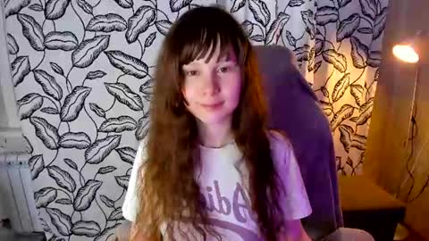 Snapshot of preety_niki chatting on 06-11-26, 12:32 preety_niki online show from 06-11-26, 12:32