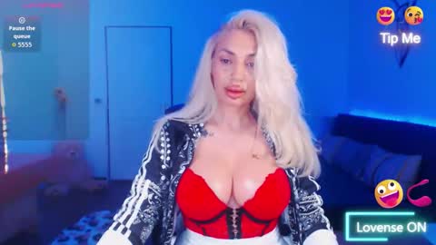 Snapshot of preggyhotmommy chatting on 04-02-26, 06:16 Victoria online show from 04-02-26, 06:16