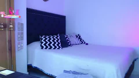 ---- online show from 04-03-26, 05:00