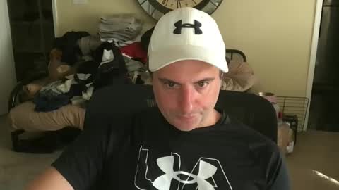 preppyguyintokink1 online show from 04-20-26, 09:16