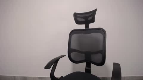 Plux online show from 02-02-25, 02:38